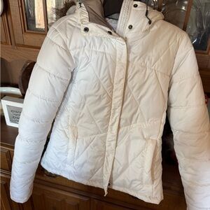 Columbia Women's Cream Puffer Jacket